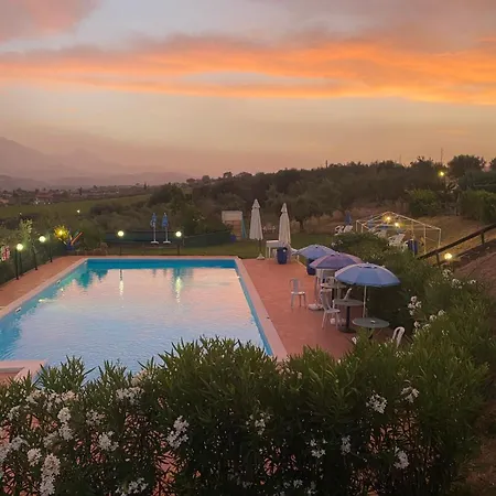 בית הארחה Il Podere Degli Asinelli צ'יטה סנט'אנג'לו