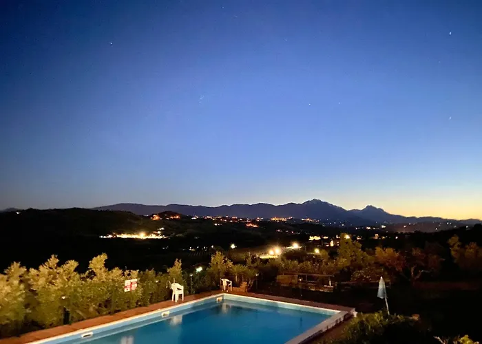 Il Podere Degli Asinelli Guest house